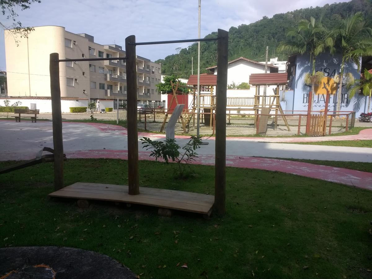 Apto 22E Ar Condicionado E Ventilador, 2 Quartos, Churrasqueira, Elevador E Piscina Убатуба Екстер'єр фото