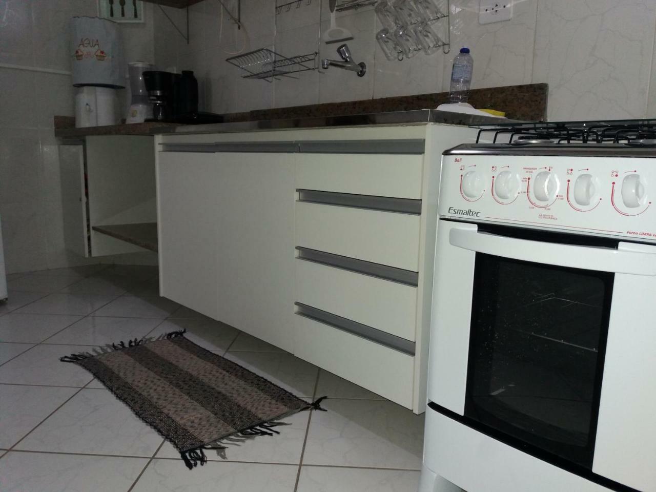 Apto 22E Ar Condicionado E Ventilador, 2 Quartos, Churrasqueira, Elevador E Piscina Убатуба Екстер'єр фото